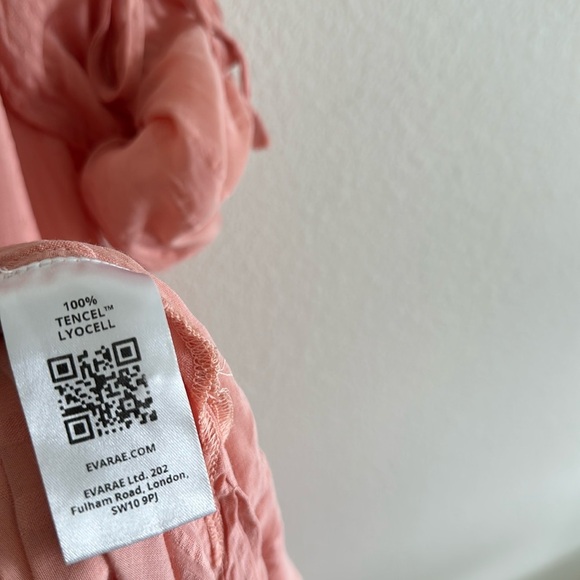 Evarae Button Down Midi dress - Picture 9 of 11